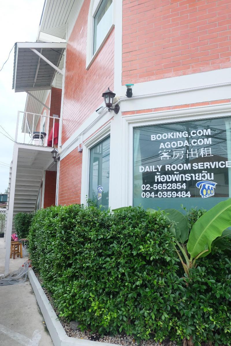 Nittaya Residence Pak Kret Luaran gambar